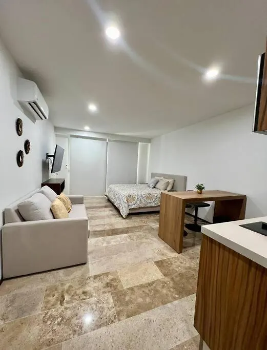 Bello Condo Media Cuadra De 5 Avenida Playa del Carmen 0*,  México